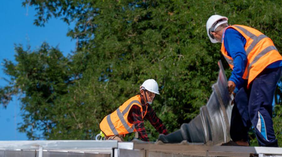 Expert top industrial roofings services in Naperville, IL